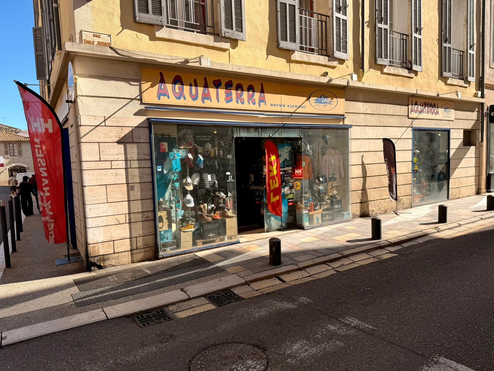 Rayons du magasin Aquaterra
